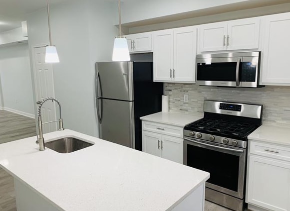 820 N Lakewood Ave in Baltimore, MD - Building Photo - Building Photo