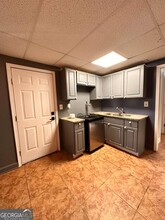 891 Charleston Ct in Gainesville, GA - Building Photo - Building Photo