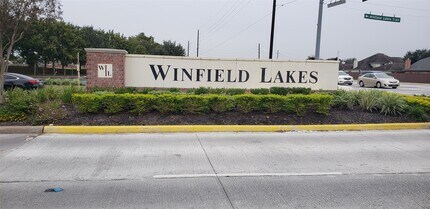 2702 Golden Hills Ct in Fresno, TX - Building Photo - Building Photo