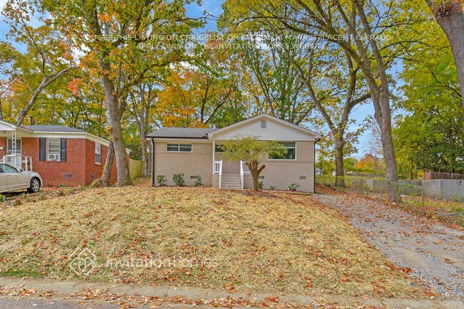 property at 2125 Jennings St