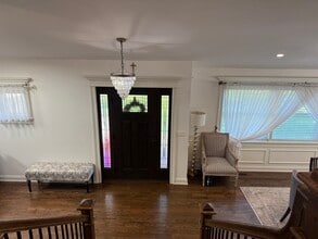 1316 W 59th St in La Grange Highlands, IL - Building Photo - Building Photo