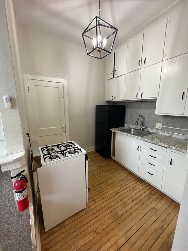 1832 Parmenter St in Middleton, WI - Building Photo - Building Photo