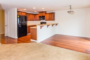 5517 NE 71st Ave in Vancouver, WA - Building Photo