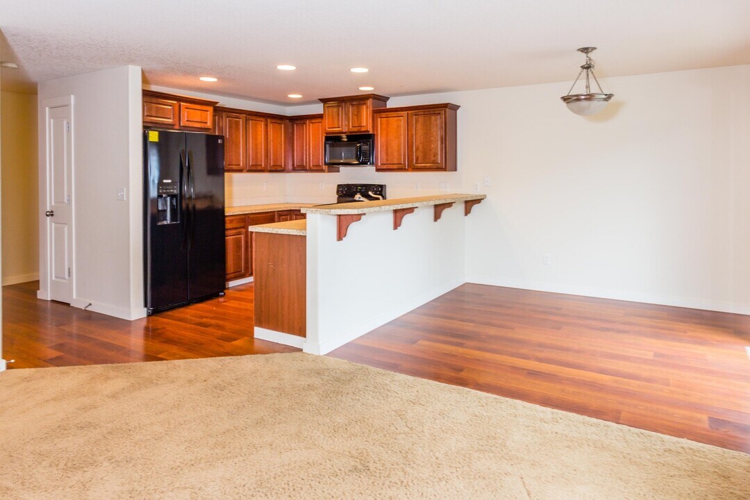 5517 NE 71st Ave in Vancouver, WA - Building Photo