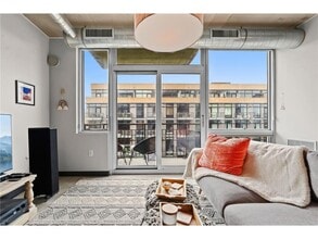 730 N 4th St in Minneapolis, MN - Building Photo - Building Photo