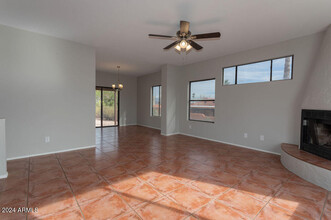 15013 N Calle Del Prado in Fountain Hills, AZ - Building Photo - Building Photo