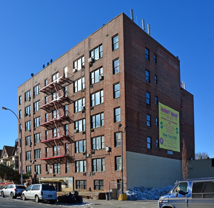 770 New York Ave in Brooklyn, NY - Building Photo