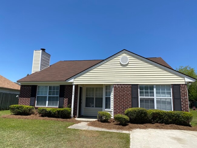 property at 144 Berwick Lakes Blvd