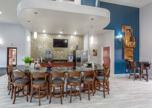 San Brisas Apartment Homes in Houston, TX - Building Photo - Interior Photo