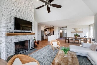 121 Quaker Hill Rd in Pawling, NY - Building Photo - Building Photo