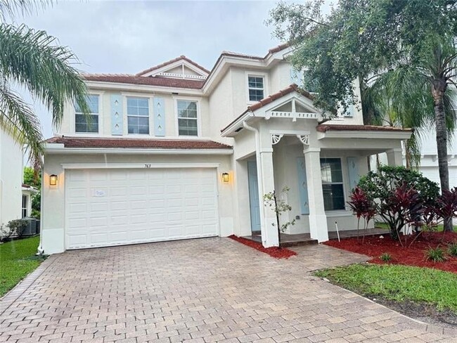 763 Belle Grove Ln in Royal Palm Beach, FL - Building Photo - Building Photo