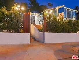 4246 Hazel Kirk Dr in Los Angeles, CA - Building Photo