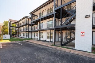 6409 Burns St in Austin, TX - Building Photo