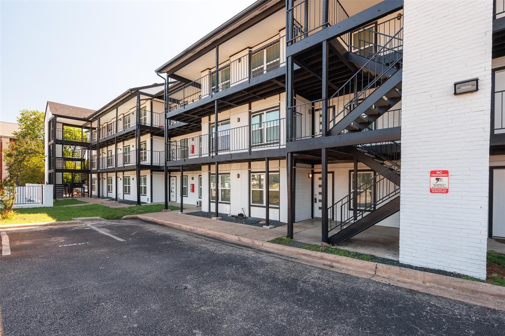 6409 Burns St in Austin, TX - Building Photo