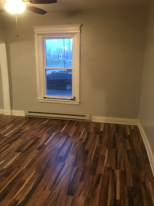 3100 N 29th St, Unit 1 in Philadelphia, PA - Building Photo - Building Photo