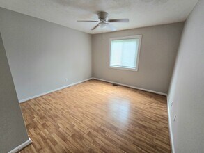 5153 La Fleur Way in Indianapolis, IN - Building Photo - Building Photo