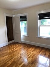 122 Bonner Ave in Medford, MA - Building Photo - Building Photo