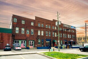 501 Madison Ave in Indianapolis, IN - Building Photo
