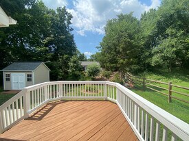 Room in House on Blueshot Ct in Charlotte, NC - Building Photo