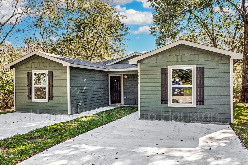 4018 Dorchester St Photo