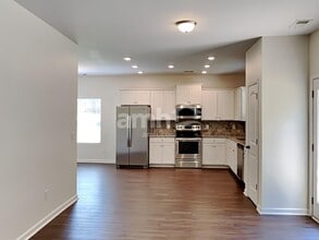 306 Stable View Loop in Dallas, GA - Building Photo - Building Photo