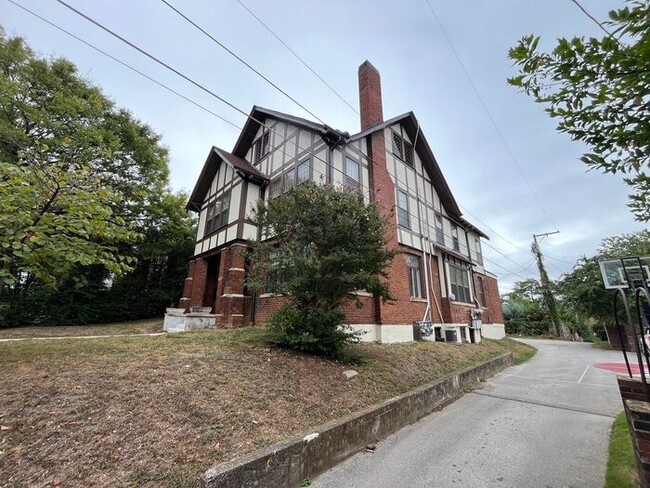 property at 510 Fortwood Pl
