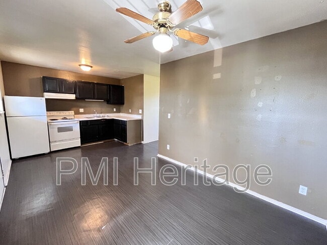 property at 809 E Huntsville Ave