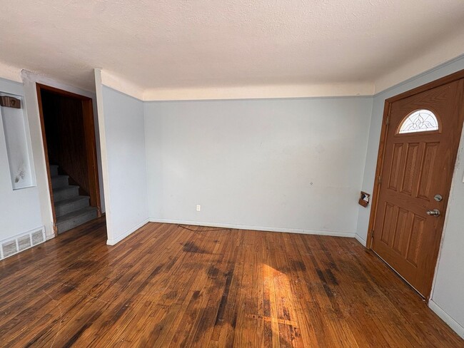 12211 Woodward Blvd in Garfield Heights, OH - Building Photo - Building Photo