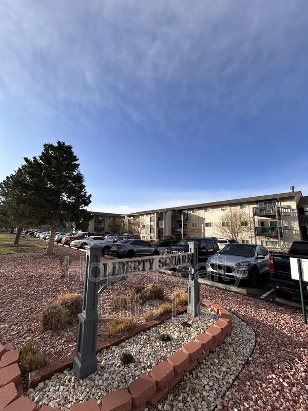 property at 5034 El Camino Dr