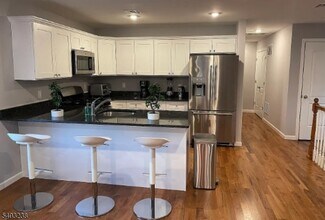 201 Schuyler Ave in Newark, NJ - Building Photo - Building Photo