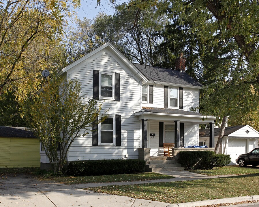 408 Emmet St in Ypsilanti, MI - Building Photo