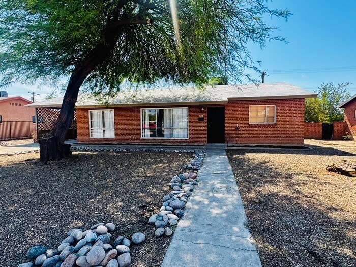 510 S Lehigh Dr in Tucson, AZ - Building Photo