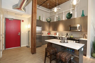 Winchester Lofts in New Haven, CT - Foto de edificio - Interior Photo