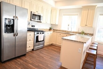 17 Hamel Way in Haverhill, MA - Building Photo - Building Photo