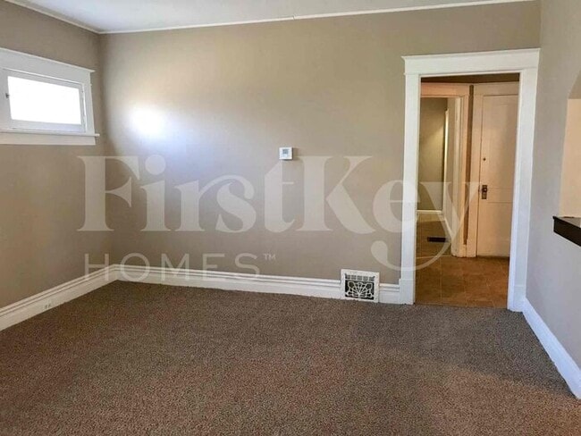 2112 Lexa Dr in Jennings, MO - Building Photo - Building Photo