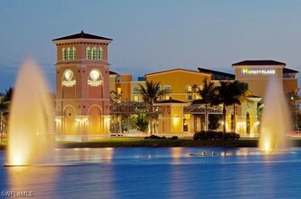 23680 Walden Center Dr in Bonita Springs, FL - Building Photo - Building Photo