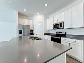 790 Citrus Reserve Blvd in Davenport, FL - Building Photo - Building Photo