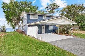 13920 SE 124th St in Ocklawaha, FL - Building Photo - Building Photo