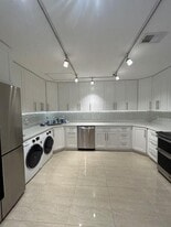 4757 Sunny Palm Cir in West Palm Beach, FL - Building Photo