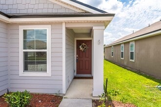 12553 Russian Olive Rd in Jacksonville, FL - Building Photo - Building Photo