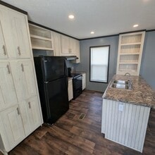 475 Landis Ln in Mount Washington, KY - Building Photo - Building Photo