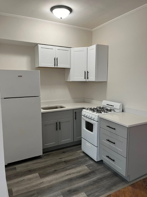 16 High St in Trout Valley, IL - Building Photo - Building Photo
