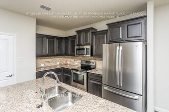 137 Wagon Mound Dr in Waxahachie, TX - Building Photo - Building Photo