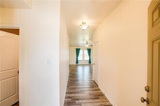114 Hawkins Ct in Hutto, TX - Building Photo - Building Photo