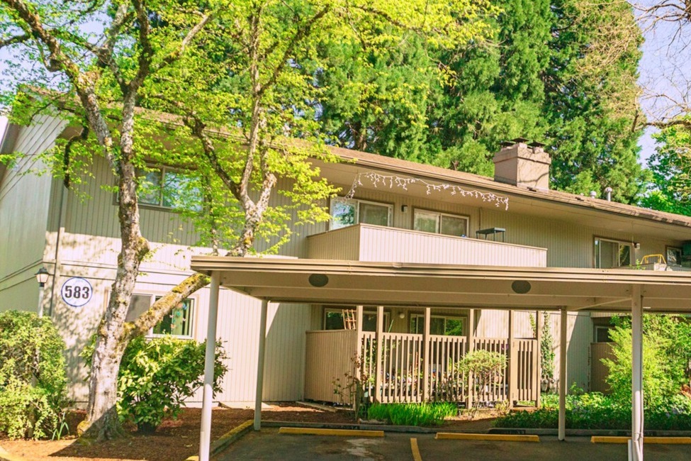 The Woodlands Apartments in Eugene, OR - Foto de edificio