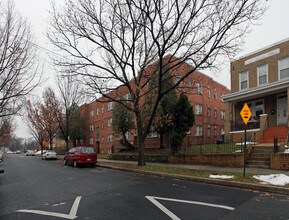343-351 Raleigh St SE in Washington, DC - Building Photo - Building Photo