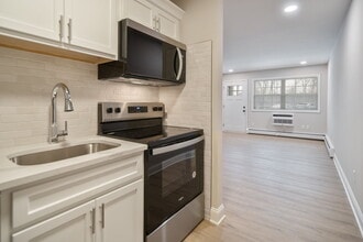 Burdeck Street Apartments in Schenectady, NY - Foto de edificio - Building Photo