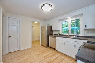 3 Hilltop Rd in Farmington, CT - Building Photo - Building Photo