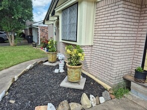 854 Shawnee St in Houston, TX - Building Photo - Building Photo