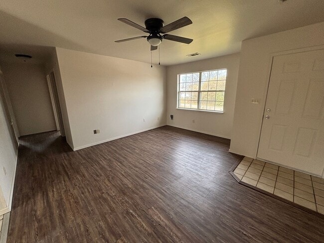 1200 S El Paso Ave in Russellville, AR - Building Photo - Building Photo